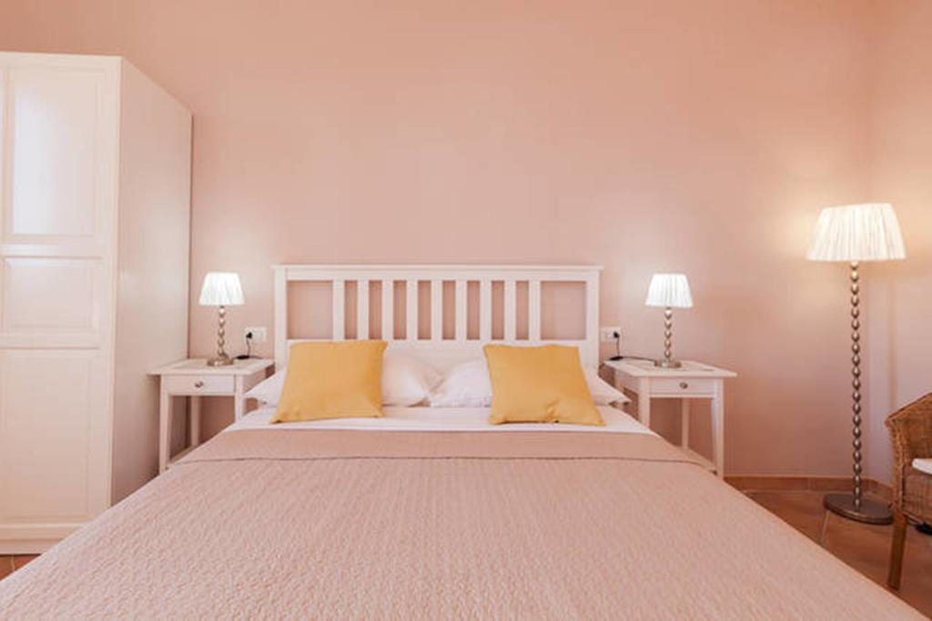 Candia House 50 Bed & Breakfast